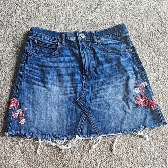 Express Jean Skirt - Picture 1 of 4